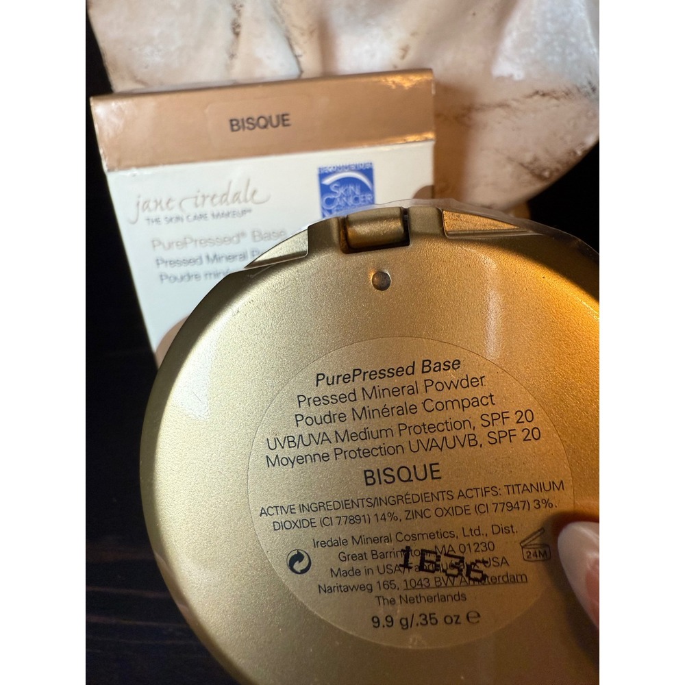 Jane Iredale PurePressed Base Mineral Powder SPF 20 Bisque 0.35oz Compact - Picture 2 of 2